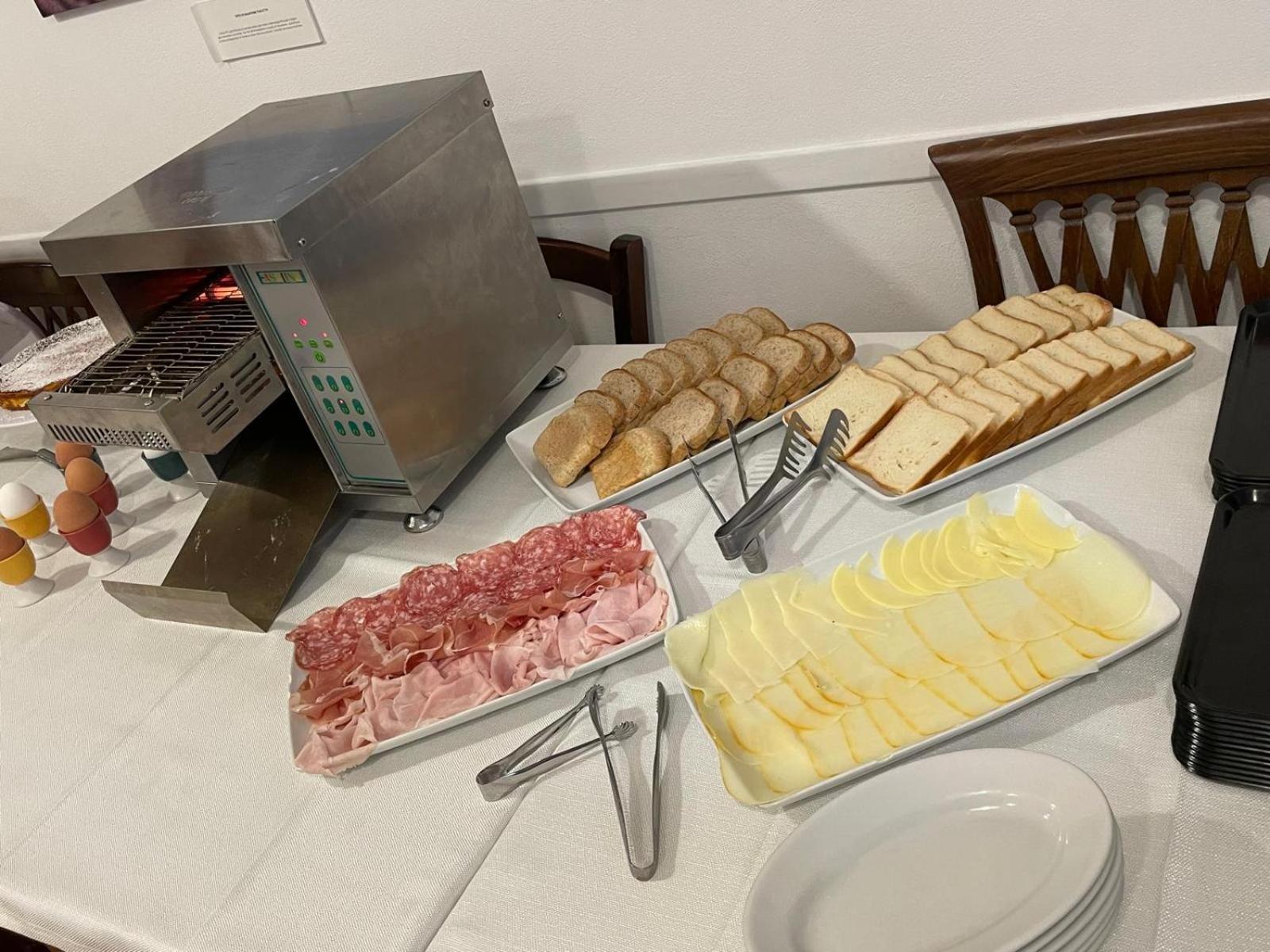 Albergo Perseo Portopalo Di Capo Passero Buitenkant foto