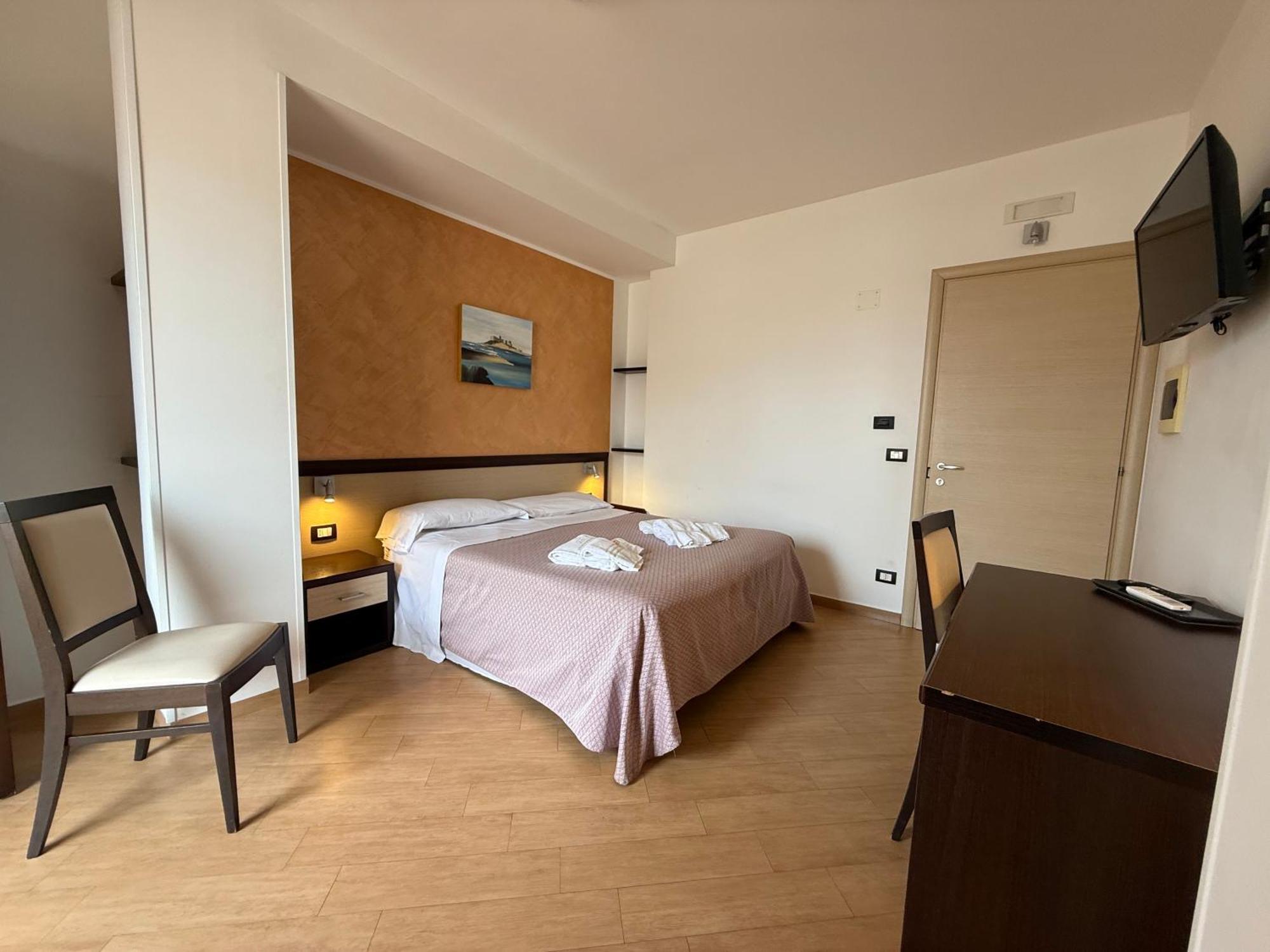 Albergo Perseo Portopalo Di Capo Passero Buitenkant foto